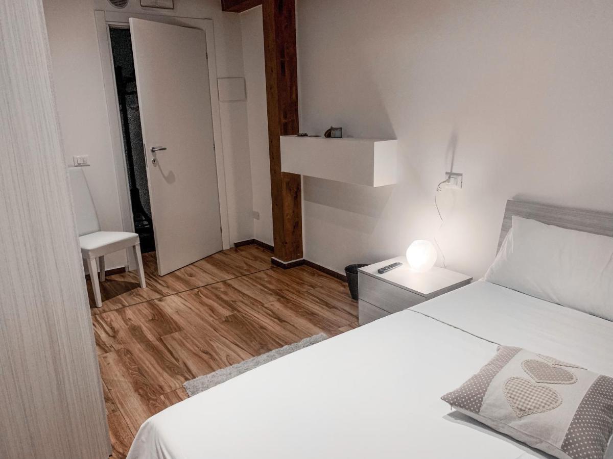 B&B Ma'Delina Settimo Milanese Exterior foto